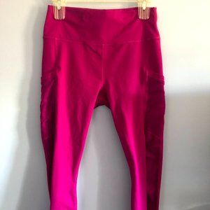 Fabletics Magenta Capri leggings
